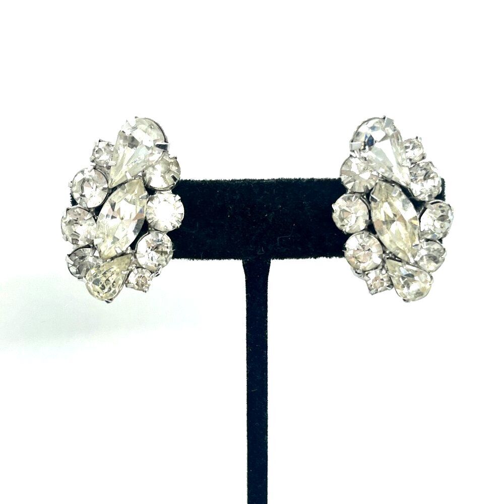 VINTAGE KRAMER EARRINGS Rhinestone Clip On Silver Tone Marquise Cluster